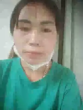 Snapshot of meganmeo chatting on December 2025 12:23:01 AM meganmeo online show from December 2025 12:23:01 AM