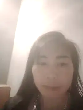 Snapshot of meganmeo chatting on November 2025 11:54:01 AM meganmeo online show from November 2025 11:54:01 AM