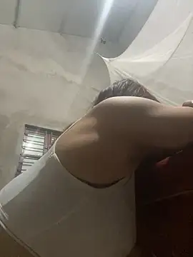 meganmeo online show from April 2026 10:49:01 PM