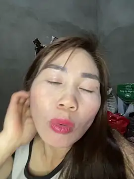 meganmeo online show from February 2026 03:33:01 PM