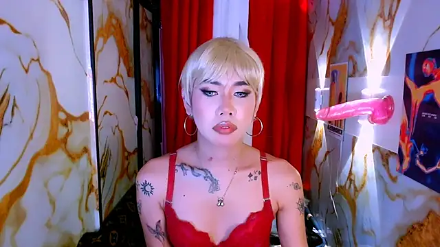 Snapshot of multicummer_staycey chatting on February 2026 06:16:01 AM multicummer staycey online show from February 2026 06:16:01 AM