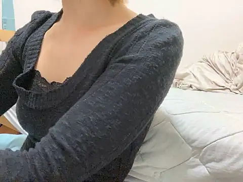 Snapshot of Omame_no_Yuwaku chatting on July 2026 11:18:02 AM Omame no Yuwaku online show from July 2026 11:18:02 AM