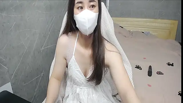 juhi-bae online show from November 2025 02:06:02 PM