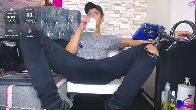 Snapshot of stefanodj chatting on December 2025 04:36:02 AM stefanodj online show from December 2025 04:36:02 AM