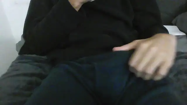 latinman7944 online show from February 2026 06:23:01 AM