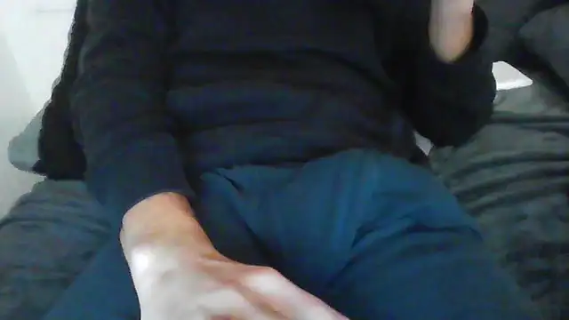 latinman7944 online show from December 2025 06:18:02 AM