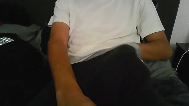 latinman7944 online show from March 2026 08:26:02 AM