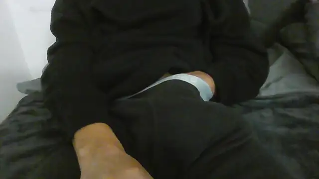 latinman7944 online show from March 2026 04:20:01 AM