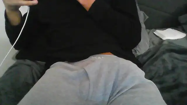 latinman7944 online show from February 2026 06:57:02 AM