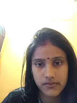 Snapshot of supreiya chatting on November 2025 05:13:02 PM supreiya online show from November 2025 05:13:02 PM