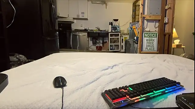 famous1tad online show from November 2025 02:06:01 PM