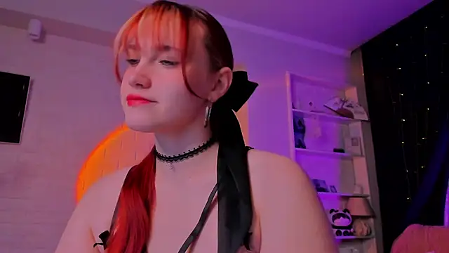 SweetieMarry online show from December 2025 06:12:01 PM