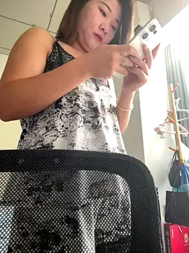 firemm-h online show from December 2025 04:57:02 AM