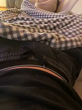 nightbound99 online show from December 2025 08:31:01 PM