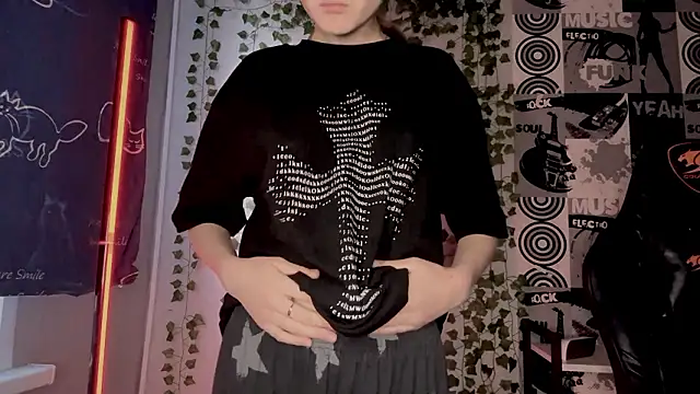 helgicuteness online show from February 2026 11:43:02 AM