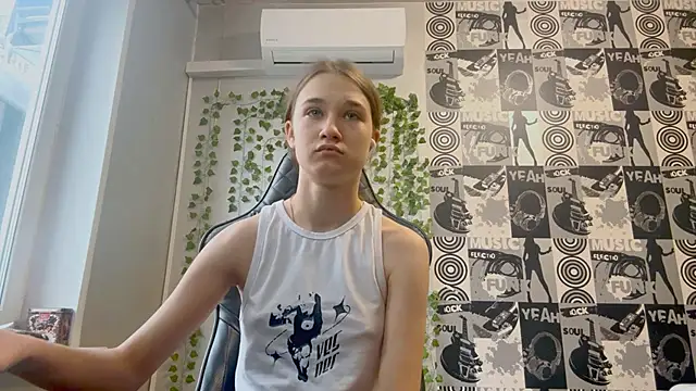 helgicuteness online show from January 2026 10:41:02 AM