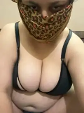 Snapshot of avnisharma01 chatting on December 2025 08:29:02 AM avnisharma01 online show from December 2025 08:29:02 AM