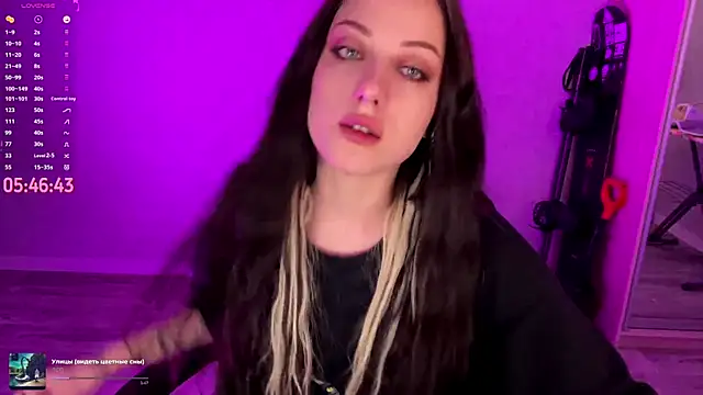Meowluly online show from April 2026 08:27:01 AM