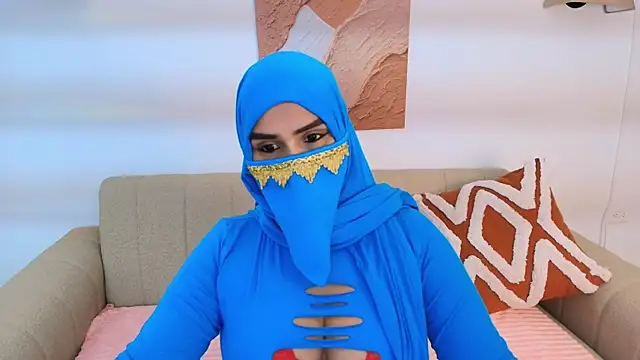 Snapshot of Mayraa_arabelle chatting on November 2025 03:57:02 PM Mayraa arabelle online show from November 2025 03:57:02 PM