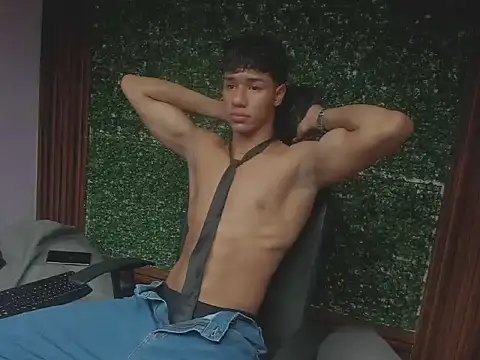 damon sw online show from December 2025 07:02:02 PM