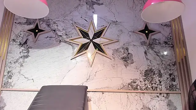 ZoeCollin online show from February 2026 07:46:01 PM