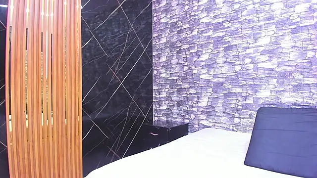 ZoeCollin online show from December 2025 03:16:01 AM