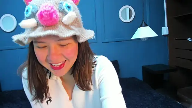 Skyy bloom online show from February 2026 11:40:01 AM