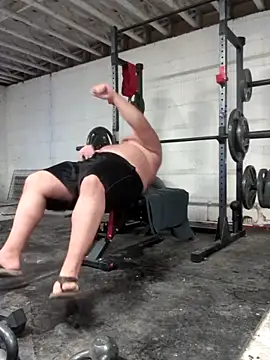 BigBearforCuddles online show from April 2026 02:30:01 PM