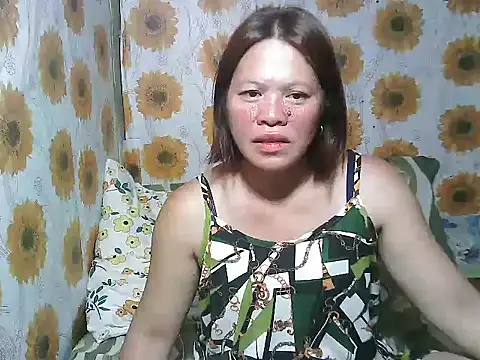 Smilinglovely online show from March 2026 09:42:01 AM