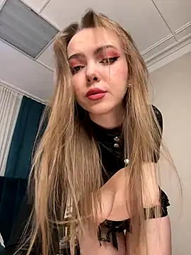 SinCityDoll online show from November 2025 01:44:02 PM