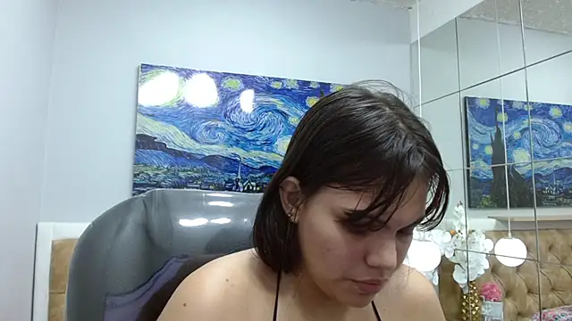 Snapshot of Daianalou chatting on November 2025 09:15:01 PM Daianalou online show from November 2025 09:15:01 PM