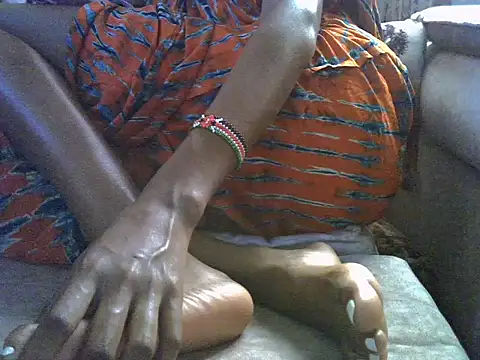 Snapshot of LIMAKATS0 chatting on December 2025 08:48:02 AM LIMAKATS0 online show from December 2025 08:48:02 AM