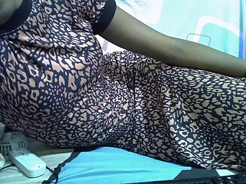 Snapshot of LIMAKATS0 chatting on November 2025 11:32:02 AM LIMAKATS0 online show from November 2025 11:32:02 AM