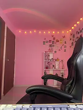 Davne  online show from February 2026 02:30:01 AM