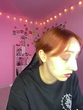 Davne  online show from February 2026 10:19:01 PM