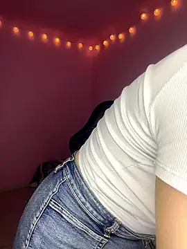 Davne  online show from January 2026 11:55:01 PM