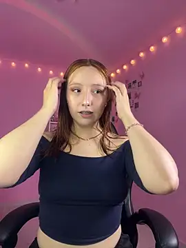 Davne  online show from May 2026 11:01:02 PM