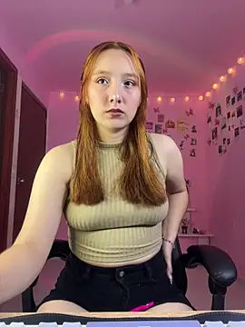 Davne  online show from March 2026 10:44:01 PM