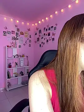 Davne  online show from February 2026 10:00:02 PM