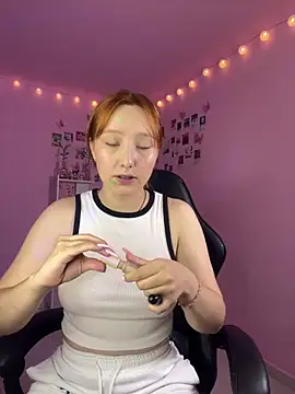 Davne  online show from May 2026 10:24:02 PM
