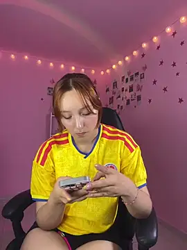 Snapshot of Davne_ chatting on June 2026 11:36:02 PM Davne online show from June 2026 11:36:02 PM