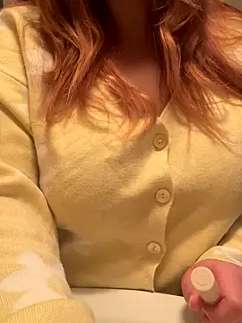 Blue-Coxy online show from November 2025 07:19:01 AM