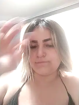 sexy aurora ourdoors online show from November 2025 02:39:01 PM