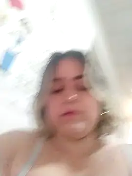 sexy aurora ourdoors online show from November 2025 03:02:01 PM