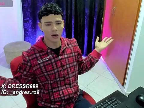 secret justin7 online show from December 2025 12:17:02 PM