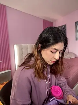 MaddieHunter online show from January 2026 02:32:02 PM