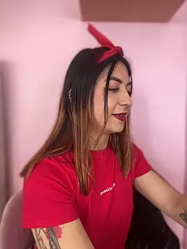 MaddieHunter online show from January 2026 05:27:02 PM