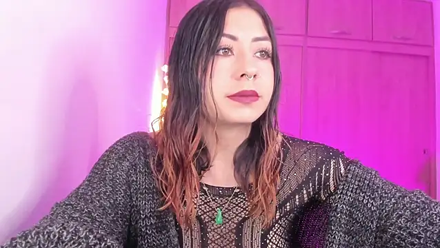 MaddieHunter online show from June 2026 03:28:01 PM