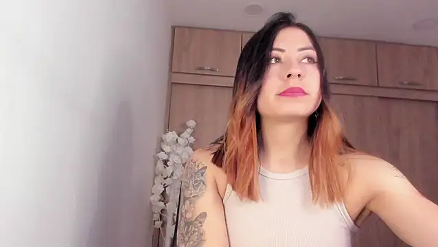 MaddieHunter online show from April 2026 07:26:01 PM