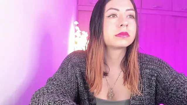 MaddieHunter online show from May 2026 03:41:01 PM